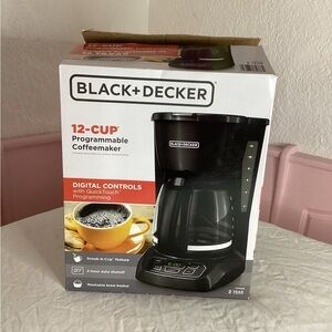 Black & Decker digital Black Programmable Coffeemaker control quick touch